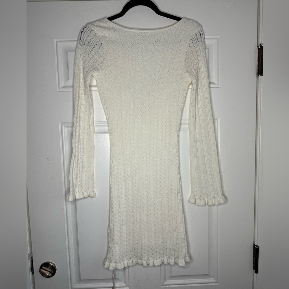 NWT Tiger Mist SIZE XXS Florence Dress WHITE flare sleeve - Picture 6 of 6